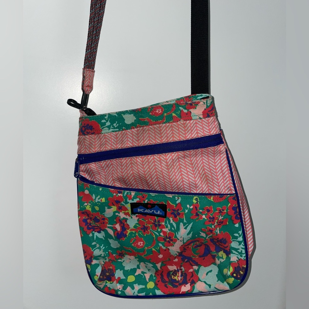 Kavu crossbody bag